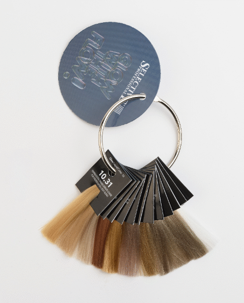 Glow Liquid Color 9.35 Mahogany Golden Very Light Blond 60 ml - Imagen 4